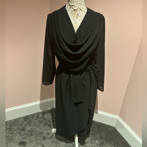 Vintage 70s dress - Picture 2 of 5